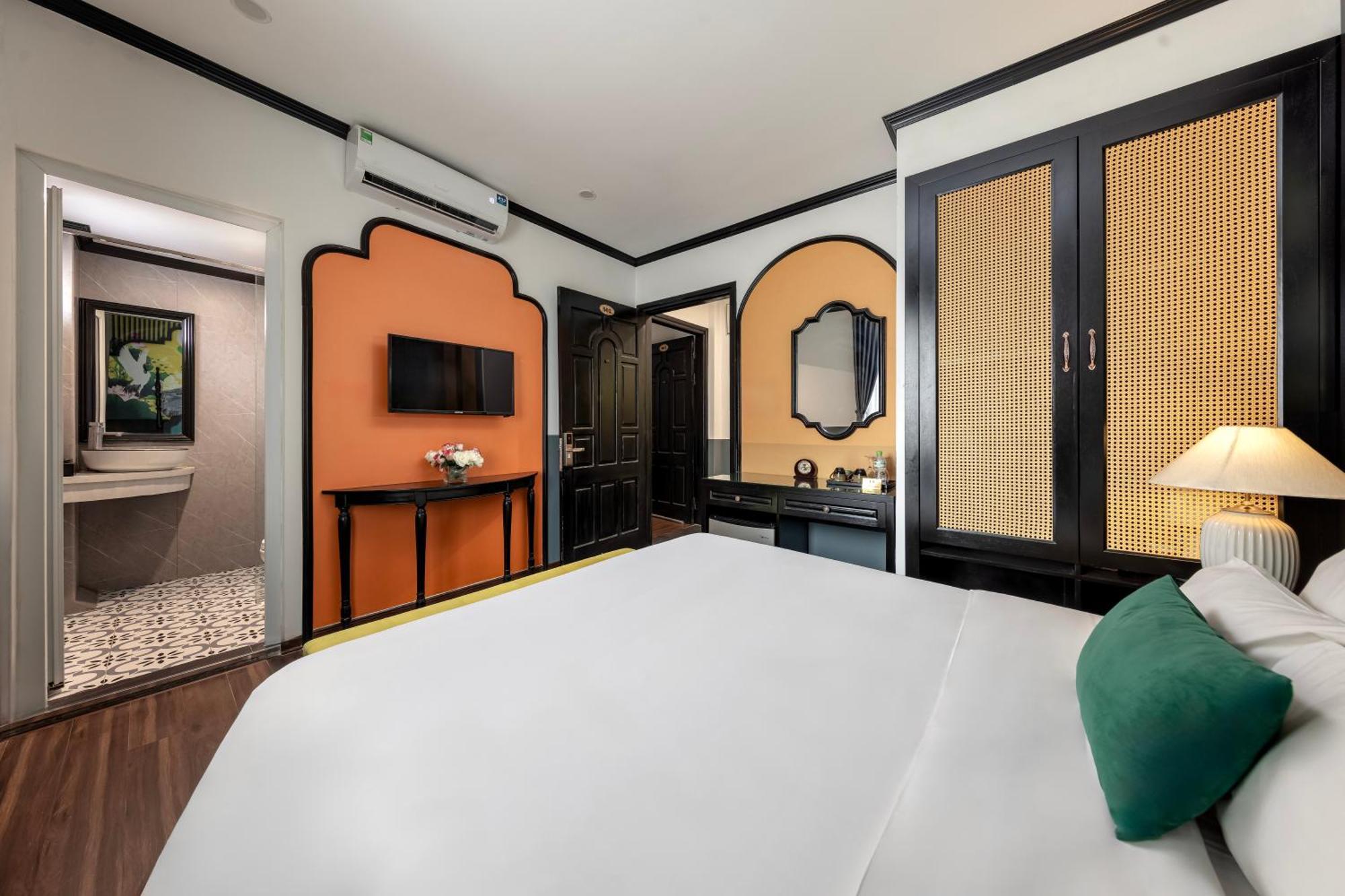 Hanoi Elpis Hotel & Spa Exterior photo