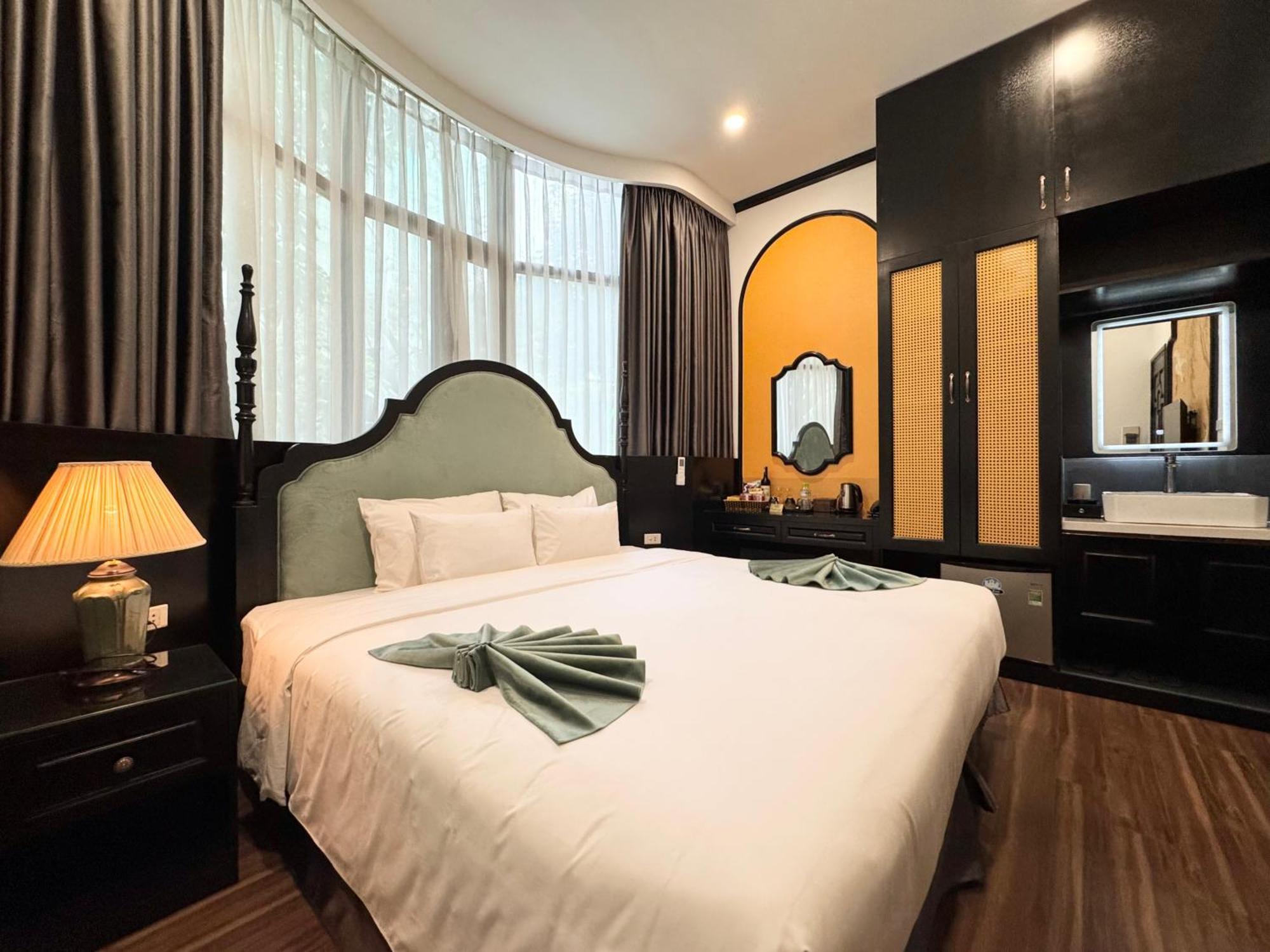 Hanoi Elpis Hotel & Spa Exterior photo